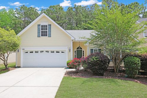 129 Rocko Dr, Myrtle Beach, SC, 29579-8374 | Card Image