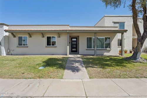 8208 E Keim Dr, Scottsdale, AZ, 85250-5845 | Card Image