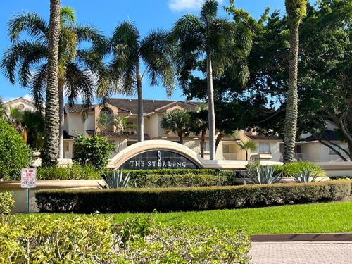 18106 Glenmoor Dr, West Palm Beach, FL, 33409-2802 | Card Image