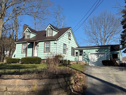 3 Ferry Rd, Haverhill, MA, 01835 | Card Image