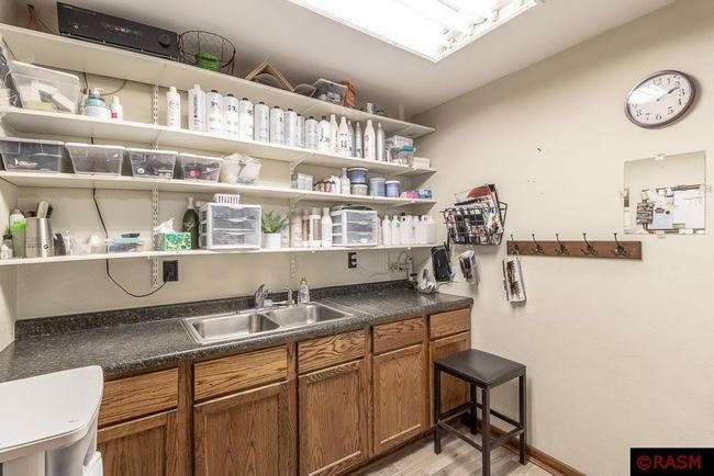 25 S Park Ave, Home with 0 bedrooms, 0 bathrooms and null parking in Le Center MN | Image 17