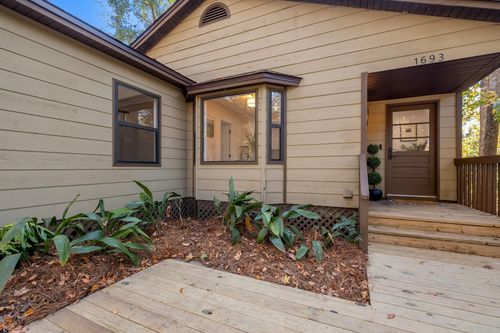 1693 Silverwood Dr, TALLAHASSEE, FL, 32301-6783 | Card Image