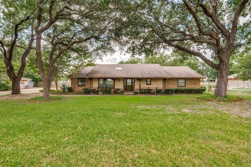 405 Shadowwood Trl, Ovilla, TX, 75154-1425 | Card Image