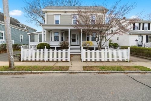92 Dudley St, Medford, MA, 02155-4010 | Card Image