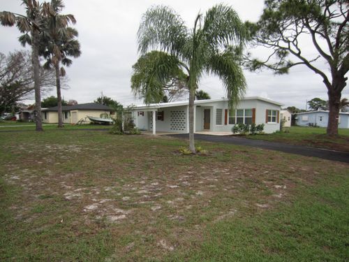 101 E Arbor Ave, Port St. Lucie, FL, 34952-1304 | Card Image