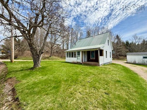 5718 Highway 2, Bass River, NS, B0M1B0 | Card Image