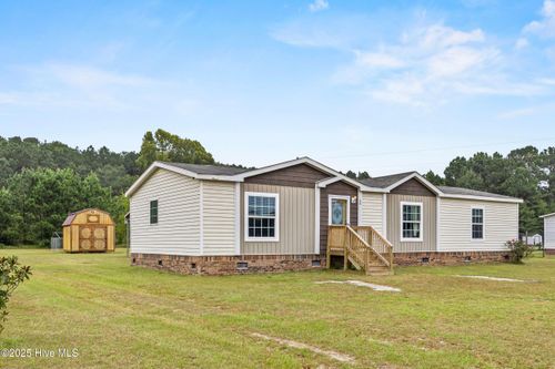 68 Old Hickory Ln, Elizabethtown, NC, 28337-5737 | Card Image