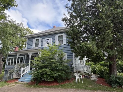 30 Bowdoin St, Houlton, ME, 04730-1822 | Card Image