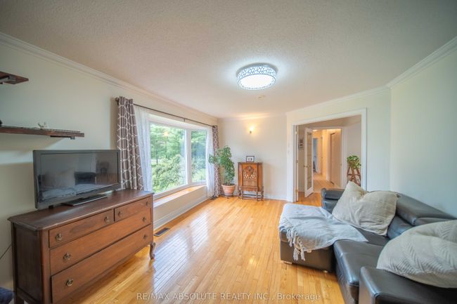139 Felton Cres, House other with 4 bedrooms, 2 bathrooms and 8 parking in Russell ON | Image 17