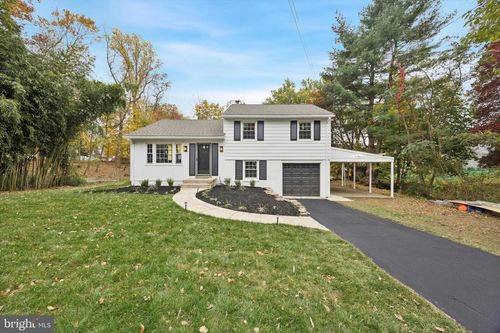 15 Sycamore Ave, MORTON, PA, 19070-1116 | Card Image