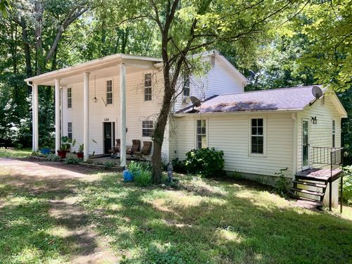 1218 Spring St, Dover, TN, 37058-3305 | Card Image