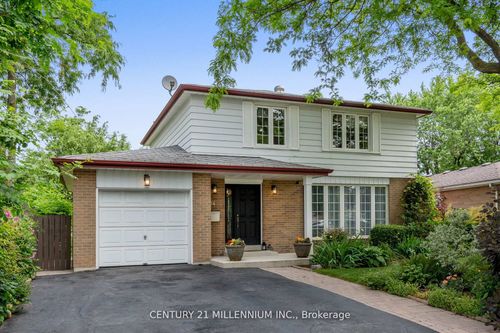 64 Brookland Dr, Brampton, ON, L6T2M5 | Card Image