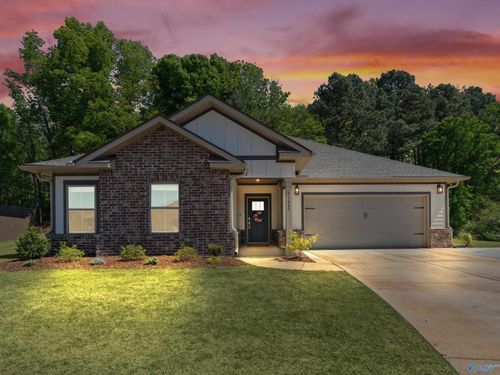 24643 Ginn Point Road, Athens, AL, 35613 | Card Image