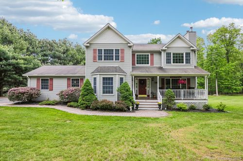 33 Sutherland Dr, Highland Mills, NY, 10930-3011 | Card Image