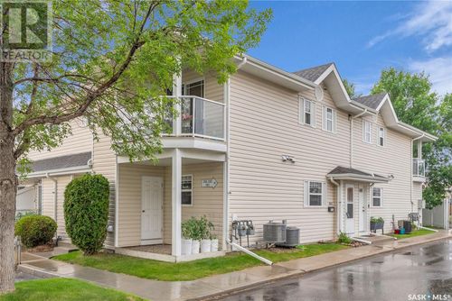 203h-141 105th St W, Saskatoon, SK, S7N1N3 | Card Image