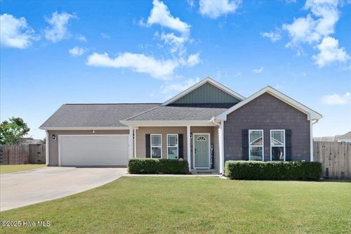 106 Kenison Way, Pikeville, NC, 27863-8123 | Card Image