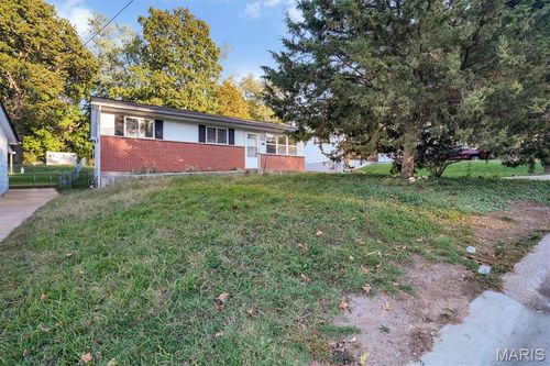 6136 Emerald Avenue, St Louis, MO, 63135 | Card Image