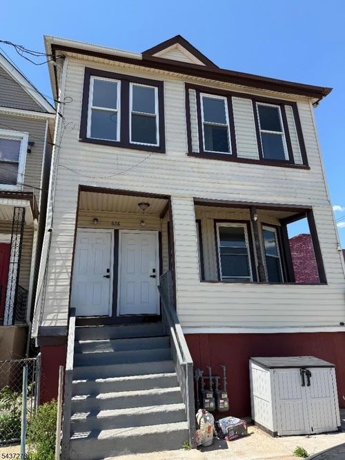 1-658 Magnolia Ave, Elizabethport, NJ, 07206-1417 | Card Image