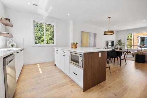 24-12635 63 Ave, Surrey, BC, V3X0L2 | Card Image