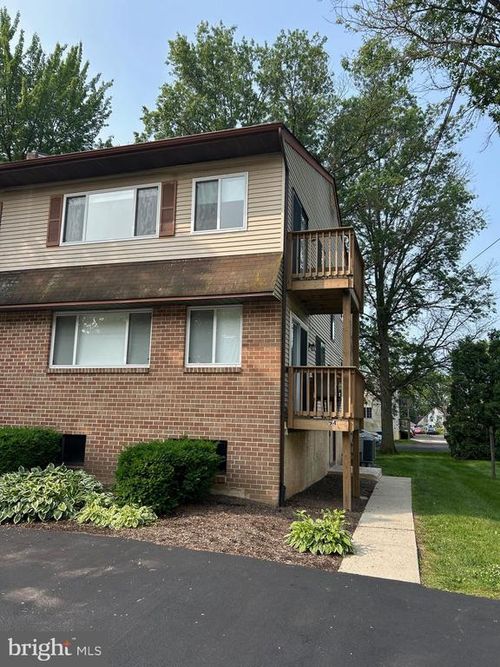 54 Garfield Ave, HATFIELD, PA, 19440-2568 | Card Image