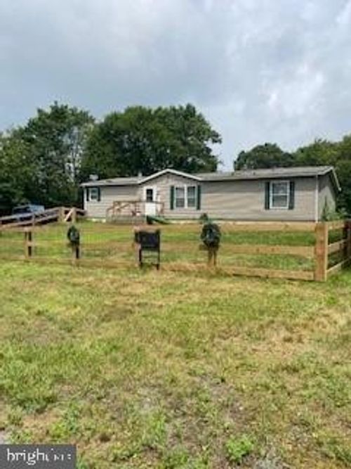 401 Bull Rd, PITMAN, PA, 17964-9297 | Card Image