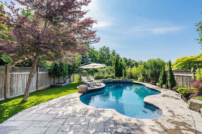 63 Regency View Hts, House other with 4 bedrooms, 4 bathrooms and 5 parking in Maple ON | Image 35