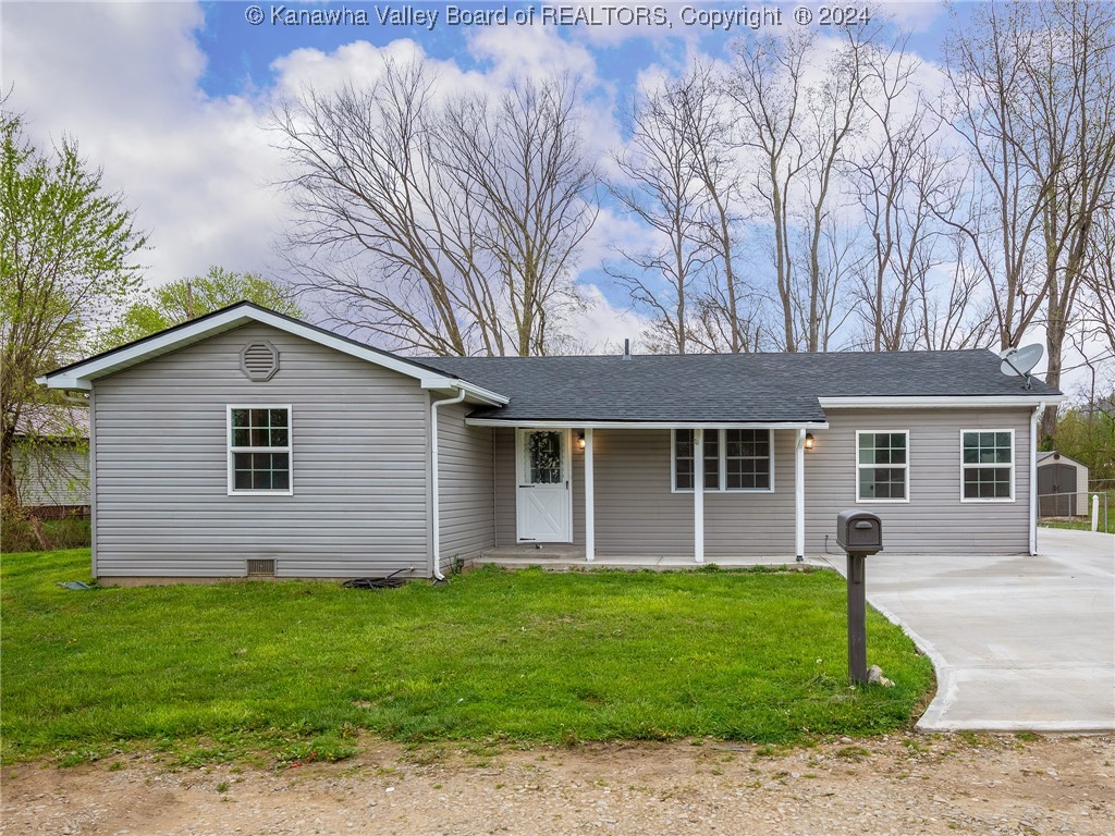 Ada Ct, Culloden, WV 25510
