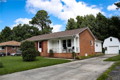 1209 W Roslyn Road, House other with 3 bedrooms, 1 bathrooms and null parking in Colonial Heights VA | Image 1