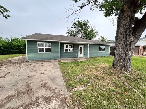 2106 N Hickory Street, McAlester, OK, 74501 | Card Image