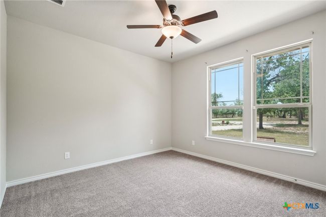 4049 Hickory Forrest Dr, Home with 3 bedrooms, 3 bathrooms and null parking in Seguin TX | Image 27
