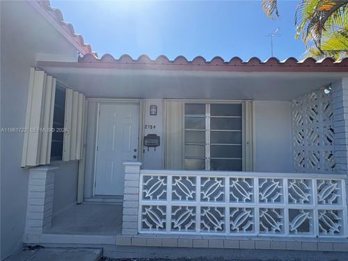 b-2752 Sw 25th Ter, Miami, FL, 33133 | Card Image