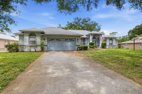 240 N Country Club Drive, CRYSTAL RIVER, FL, 34429 | Card Image