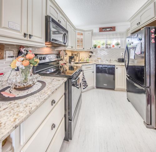 apt-205-2615 Garden Dr S, Lake Worth, FL, 33461-6259 | Card Image