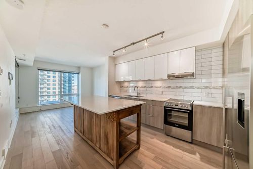 1005-930 6 Avenue Sw, Calgary, AB, T2P1J3 | Card Image