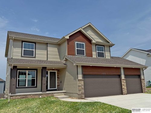 11016 Bearcreek Dr, Papillion, NE, 68046-3348 | Card Image