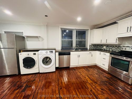 a-1396 Leighland Rd, Burlington, ON, L7R3S8 | Card Image