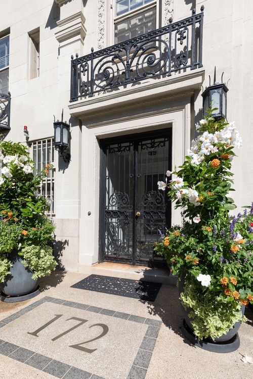 3-172 Beacon St, Boston, MA, 02116-1401 | Card Image