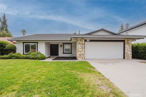 9942 Hanna Ave, Chatsworth, CA, 91311 | Card Image