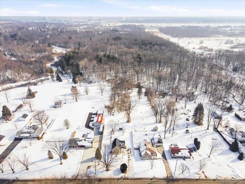 229 Michigan Ave, Marysville, MI, 48040-1190 | Card Image