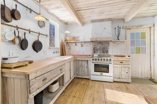 6 Purchase Street, Rockland, ME, 04841 | Card Image