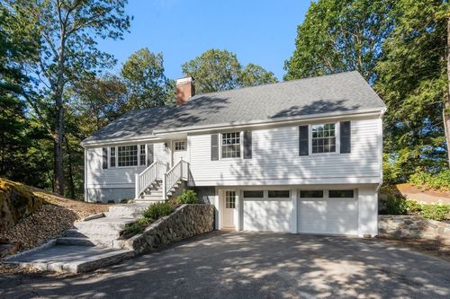 23 Covey Hill Rd, Reading, MA, 01867-1455 | Card Image