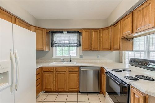 7201 E 130th Ter, Grandview, MO, 64030-2755 | Card Image