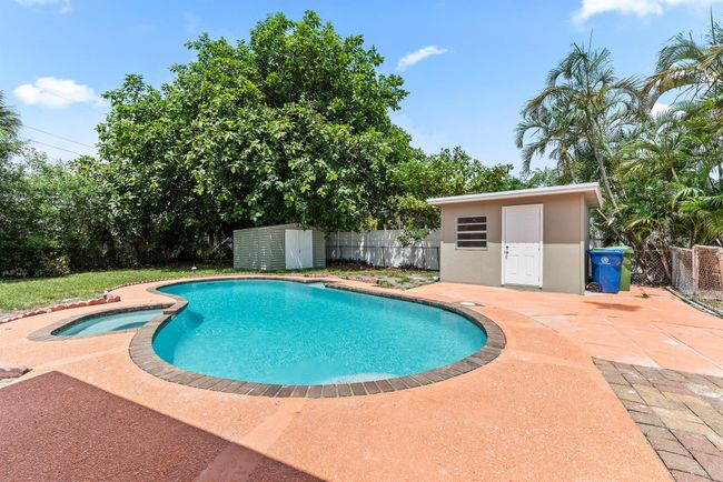 3690 Sw 23 Rd Ct, House other with 3 bedrooms, 2 bathrooms and null parking in Fort Lauderdale FL | Image 25