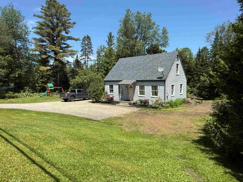 3439 Vt Route 15, Hardwick, VT, 05843-8915 | Card Image