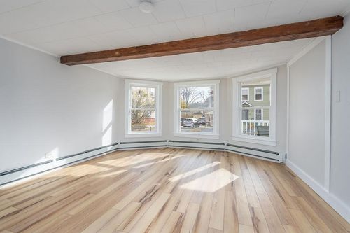 57 Congress St, Rochester, NH, 03867-2909 | Card Image