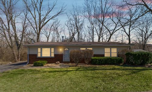 646 N Cove Ct, Decatur, IL, 62521-1820 | Card Image