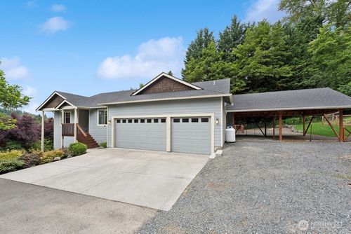 1310 Maple Ave, Snohomish, WA, 98290-2233 | Card Image