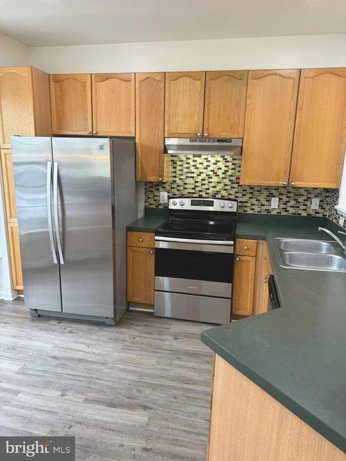 1943 Harpers Ct, FREDERICK, MD, 21702-3004 | Card Image