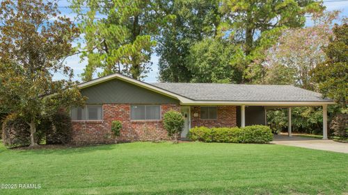 104 Wedgewood Dr, Lafayette, LA, 70503-3236 | Card Image