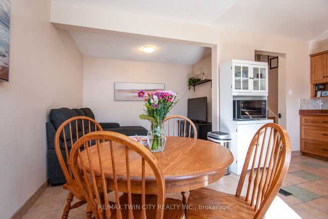 32 - 634 Strasburg Rd, Condo with 3 bedrooms, 2 bathrooms and 1 parking in Kitchener ON | Image 24